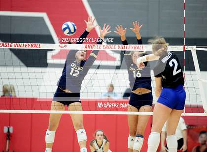 Thumbnail 3 in Keller vs Byron Nelson (UIL 6A Volleyball Regional Quarter Finals) photogallery.