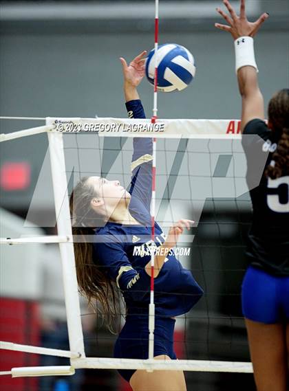 Thumbnail 3 in Keller vs Byron Nelson (UIL 6A Volleyball Regional Quarter Finals) photogallery.