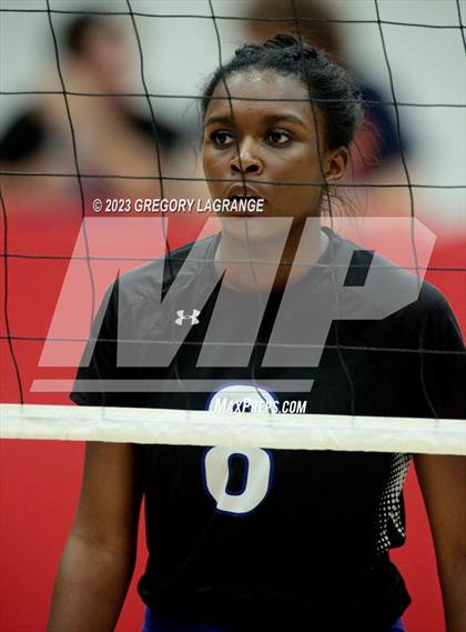 Thumbnail 1 in Keller vs Byron Nelson (UIL 6A Volleyball Regional Quarter Finals) photogallery.