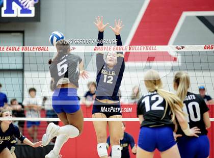 Thumbnail 3 in Keller vs Byron Nelson (UIL 6A Volleyball Regional Quarter Finals) photogallery.
