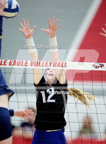 Thumbnail 1 in Keller vs Byron Nelson (UIL 6A Volleyball Regional Quarter Finals) photogallery.