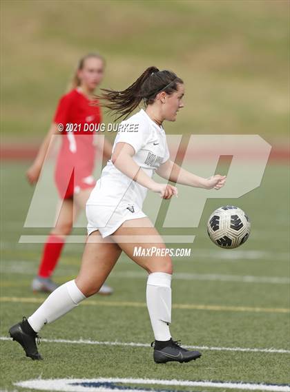 Thumbnail 3 in Vandegrift vs. Memorial photogallery.