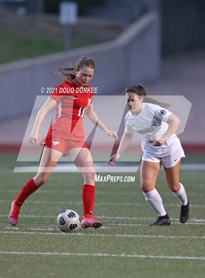 Thumbnail 2 in Vandegrift vs. Memorial photogallery.