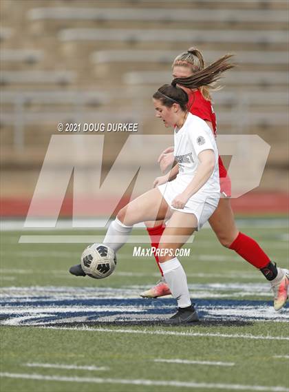 Thumbnail 3 in Vandegrift vs. Memorial photogallery.