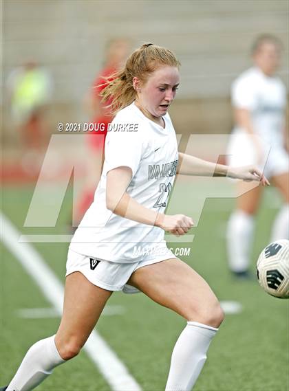 Thumbnail 3 in Vandegrift vs. Memorial photogallery.