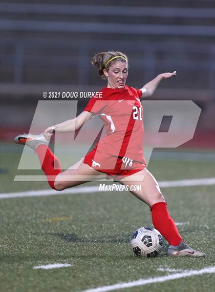 Thumbnail 2 in Vandegrift vs. Memorial photogallery.