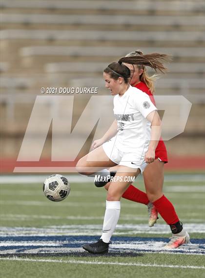 Thumbnail 2 in Vandegrift vs. Memorial photogallery.