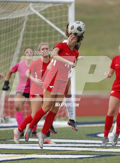 Thumbnail 3 in Vandegrift vs. Memorial photogallery.