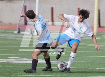 Thumbnail 1 in Eastlake vs. San Ysidro (44th Annual Grossmont Holiday Tournament) photogallery.