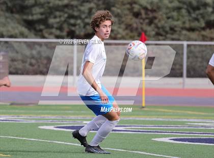 Thumbnail 1 in Eastlake vs. San Ysidro (44th Annual Grossmont Holiday Tournament) photogallery.