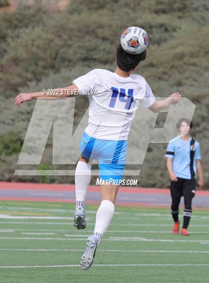 Thumbnail 3 in Eastlake vs. San Ysidro (44th Annual Grossmont Holiday Tournament) photogallery.