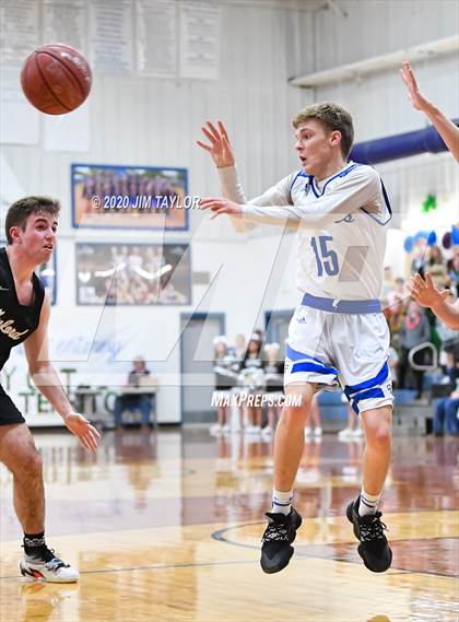 Thumbnail 3 in Ector vs Graford (UIL 1A Regional Quarterfinals) photogallery.
