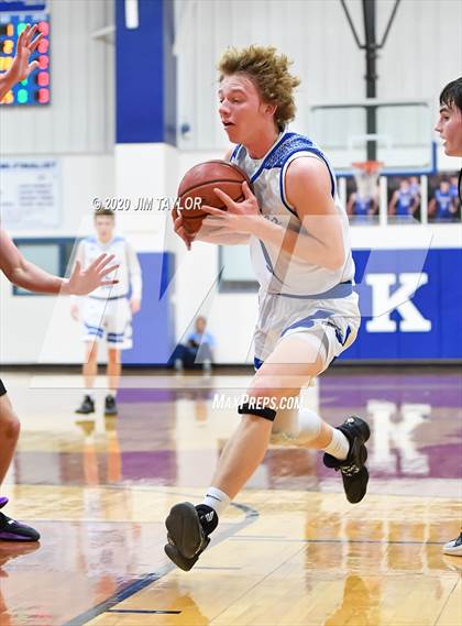 Thumbnail 2 in Ector vs Graford (UIL 1A Regional Quarterfinals) photogallery.