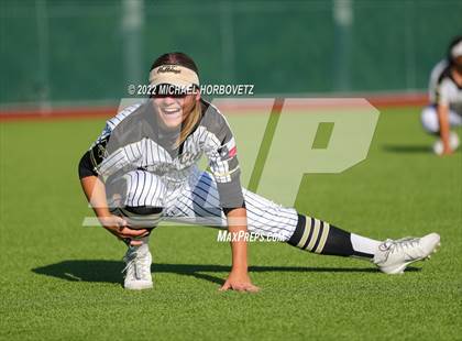 Thumbnail 2 in Royse City @ The Colony (UIL 5A Regional Semifinal) photogallery.