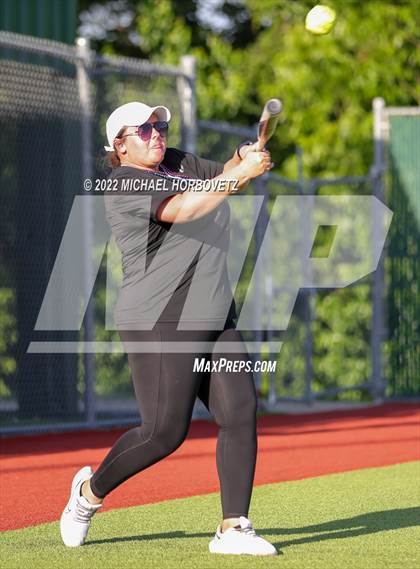 Thumbnail 1 in Royse City @ The Colony (UIL 5A Regional Semifinal) photogallery.