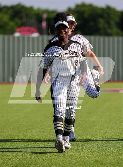 Thumbnail 2 in Royse City @ The Colony (UIL 5A Regional Semifinal) photogallery.