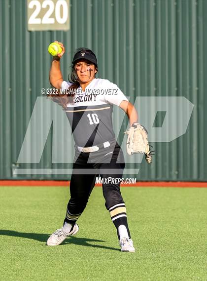 Thumbnail 1 in Royse City @ The Colony (UIL 5A Regional Semifinal) photogallery.