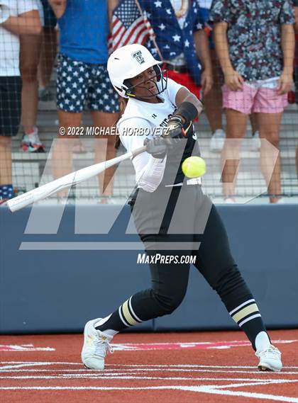 Thumbnail 1 in Royse City @ The Colony (UIL 5A Regional Semifinal) photogallery.