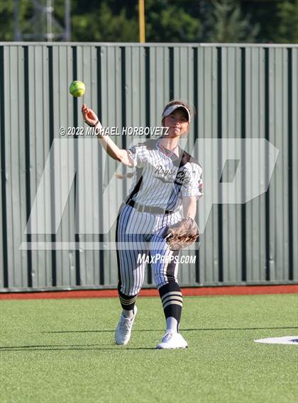 Thumbnail 2 in Royse City @ The Colony (UIL 5A Regional Semifinal) photogallery.