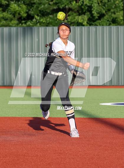 Thumbnail 1 in Royse City @ The Colony (UIL 5A Regional Semifinal) photogallery.