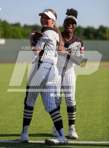 Thumbnail 1 in Royse City @ The Colony (UIL 5A Regional Semifinal) photogallery.