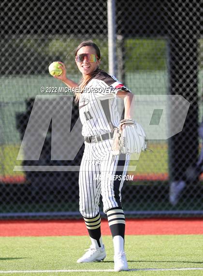 Thumbnail 3 in Royse City @ The Colony (UIL 5A Regional Semifinal) photogallery.