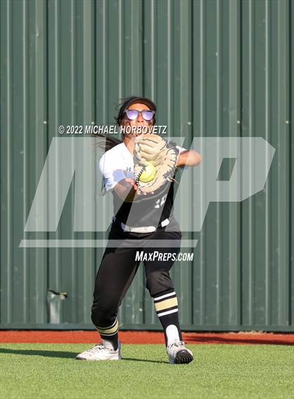 Thumbnail 2 in Royse City @ The Colony (UIL 5A Regional Semifinal) photogallery.