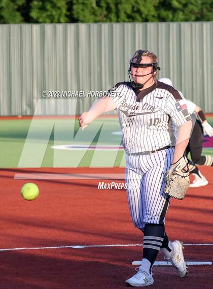 Thumbnail 1 in Royse City @ The Colony (UIL 5A Regional Semifinal) photogallery.