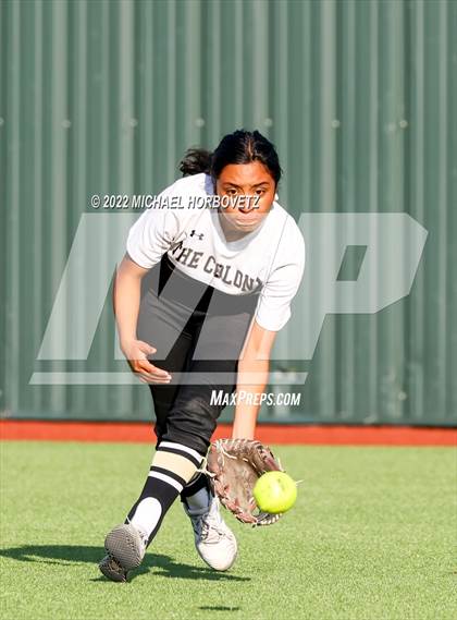 Thumbnail 2 in Royse City @ The Colony (UIL 5A Regional Semifinal) photogallery.