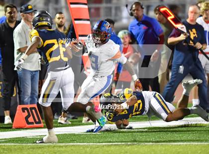 Thumbnail 3 in Serra @ Warren photogallery.