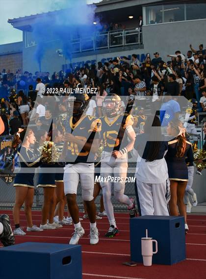 Thumbnail 3 in Serra @ Warren photogallery.
