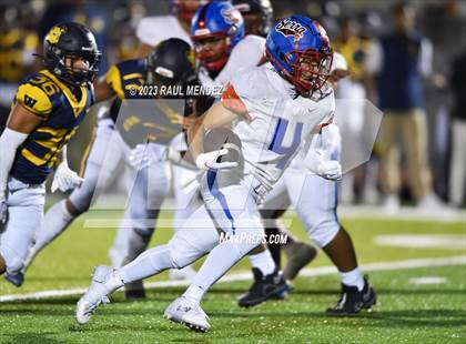 Thumbnail 2 in Serra @ Warren photogallery.