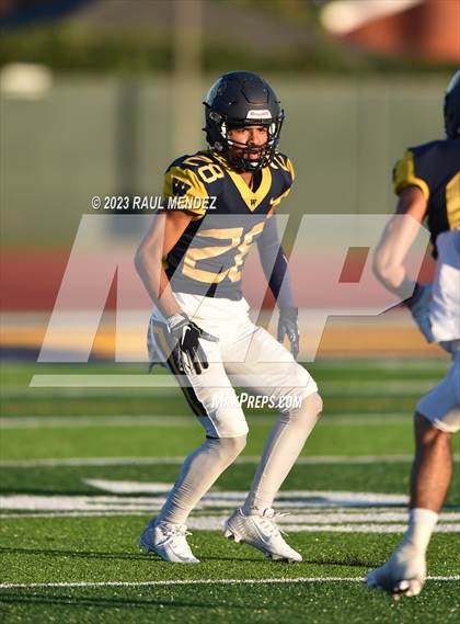 Thumbnail 3 in Serra @ Warren photogallery.