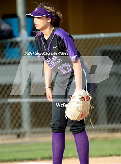 Thumbnail 2 in Timber Creek vs Fossil Ridge photogallery.