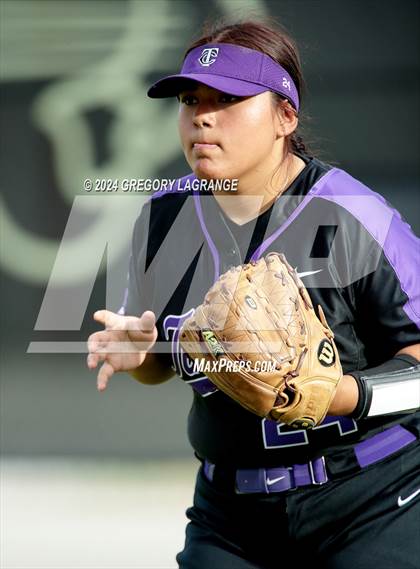 Thumbnail 3 in Timber Creek vs Fossil Ridge photogallery.