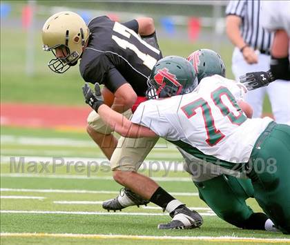 Thumbnail 1 in Sacred Heart-Griffin vs. Lincoln photogallery.