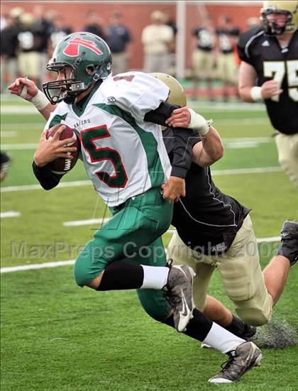 Thumbnail 1 in Sacred Heart-Griffin vs. Lincoln photogallery.