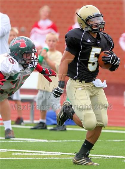 Thumbnail 3 in Sacred Heart-Griffin vs. Lincoln photogallery.
