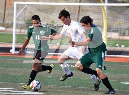 Thumbnail 3 in Aztec VS Farmington photogallery.