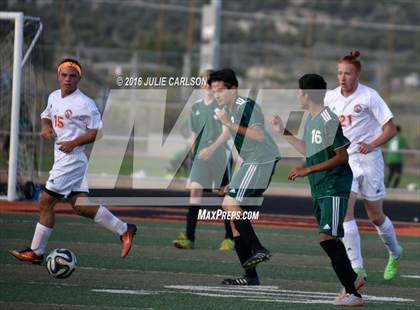 Thumbnail 3 in Aztec VS Farmington photogallery.