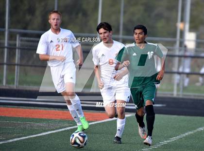 Thumbnail 3 in Aztec VS Farmington photogallery.