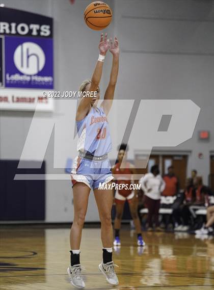 Thumbnail 1 in Lewisburg vs Byhalia photogallery.