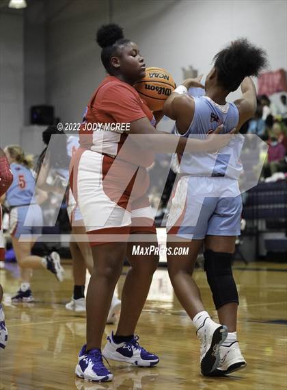 Thumbnail 3 in Lewisburg vs Byhalia photogallery.