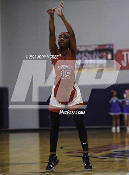 Thumbnail 3 in Lewisburg vs Byhalia photogallery.