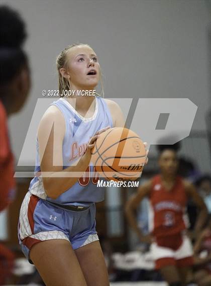 Thumbnail 2 in Lewisburg vs Byhalia photogallery.
