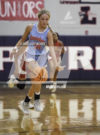 Thumbnail 3 in Lewisburg vs Byhalia photogallery.