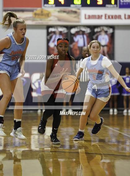 Thumbnail 1 in Lewisburg vs Byhalia photogallery.