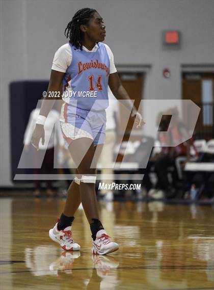 Thumbnail 3 in Lewisburg vs Byhalia photogallery.