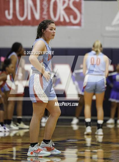 Thumbnail 2 in Lewisburg vs Byhalia photogallery.
