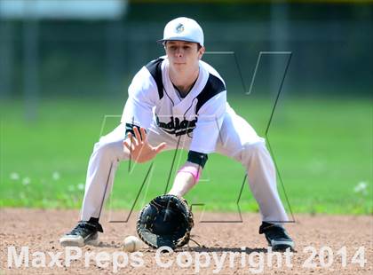 Thumbnail 2 in Amity Regional @ Guilford photogallery.